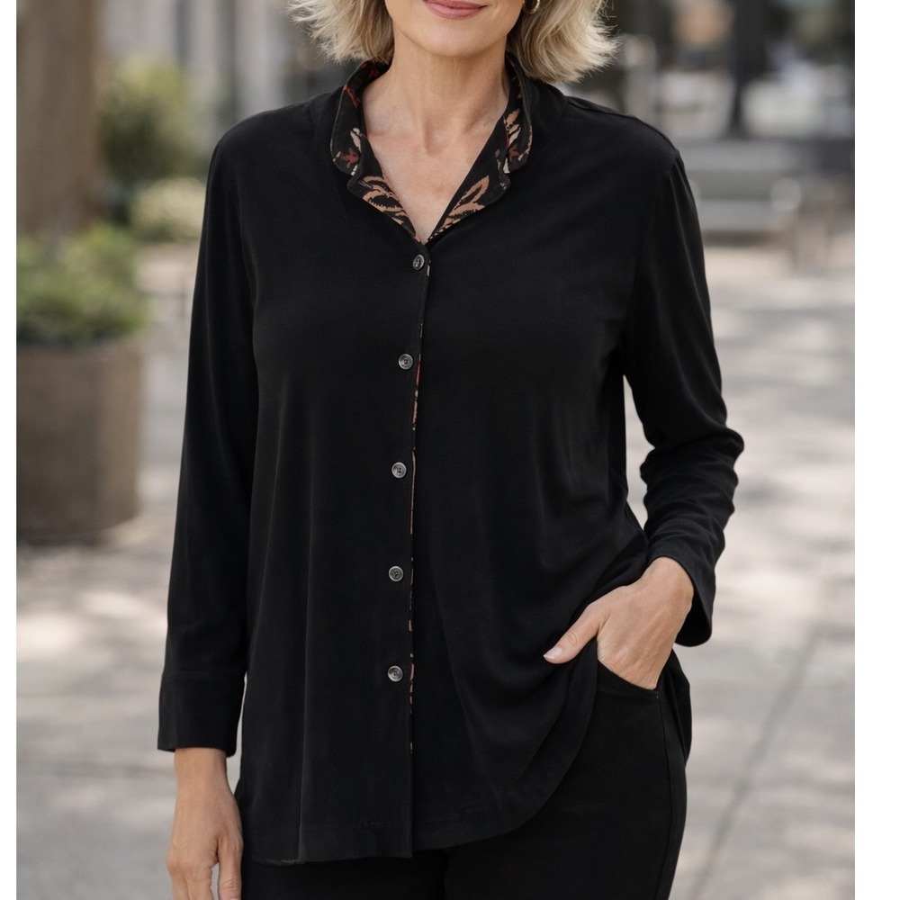 Chico's Travelers Button Down Top Women Size L‎ Black Liquid Knit Travel Modest